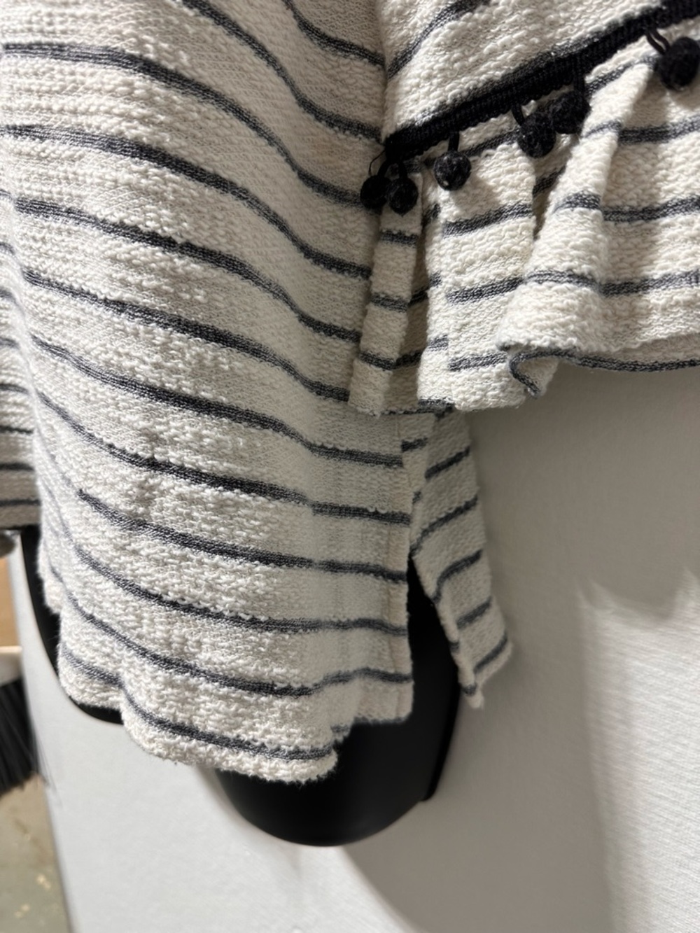 Doe & Rae Cream and Black Striped Ruffle Sleeve Top - Picture 12 of 13